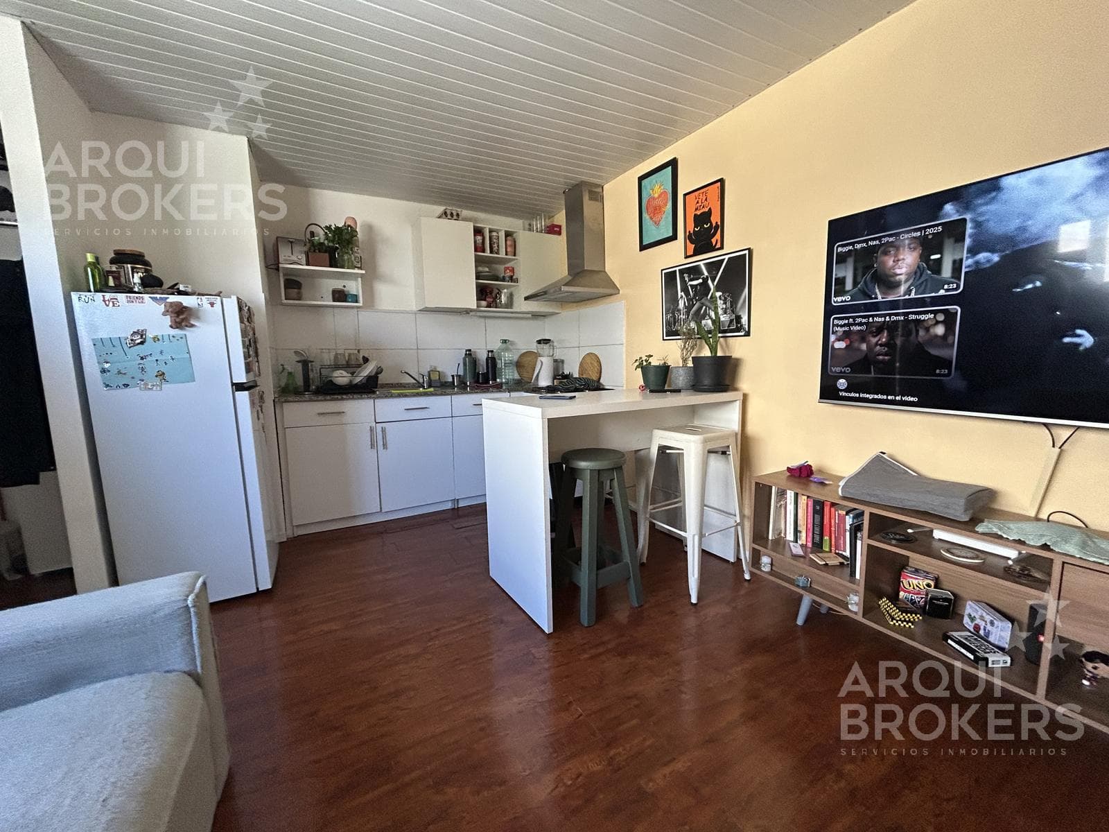 2-Bedroom Apartment for Sale with Rental Income in Cordón