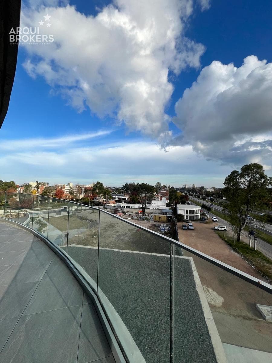 Three-Bedroom Apartment for Sale in Roosevelt Park - 304