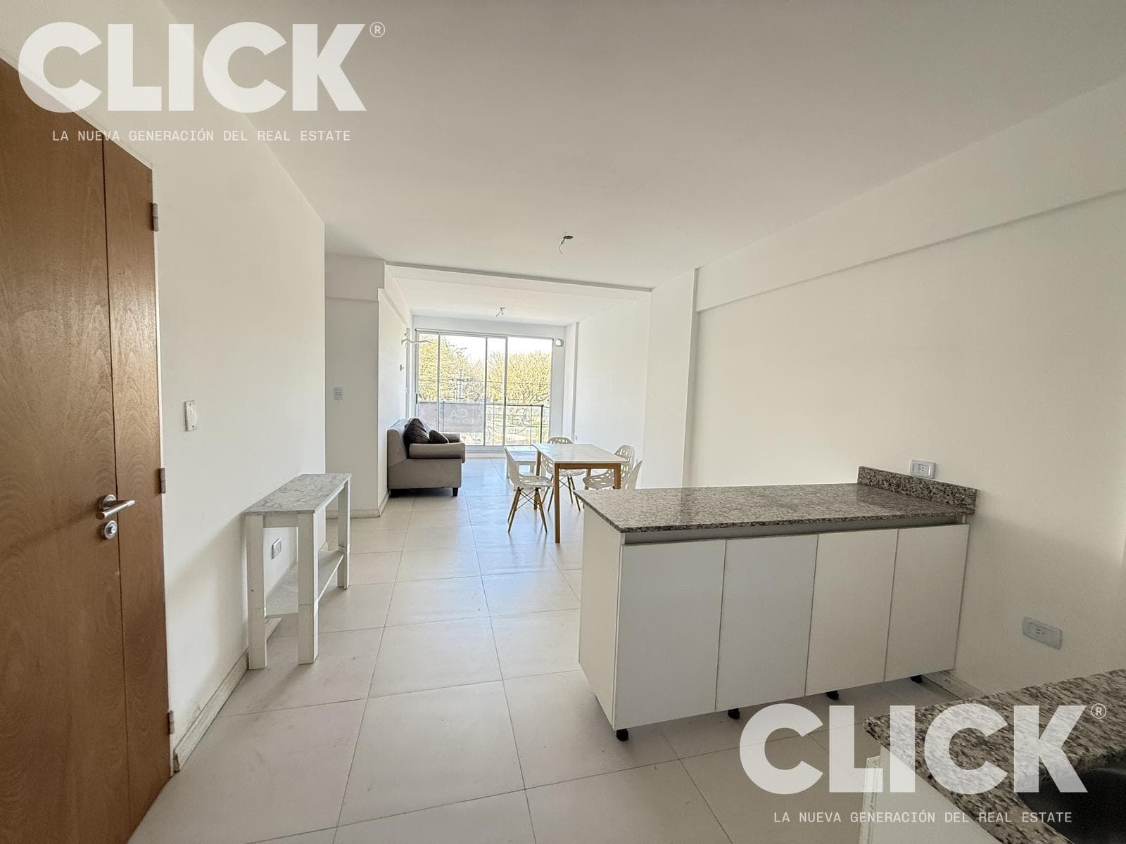 FOR SALE - 3-ROOM APARTMENT WITH BALCONY - POOL - FLOWERS