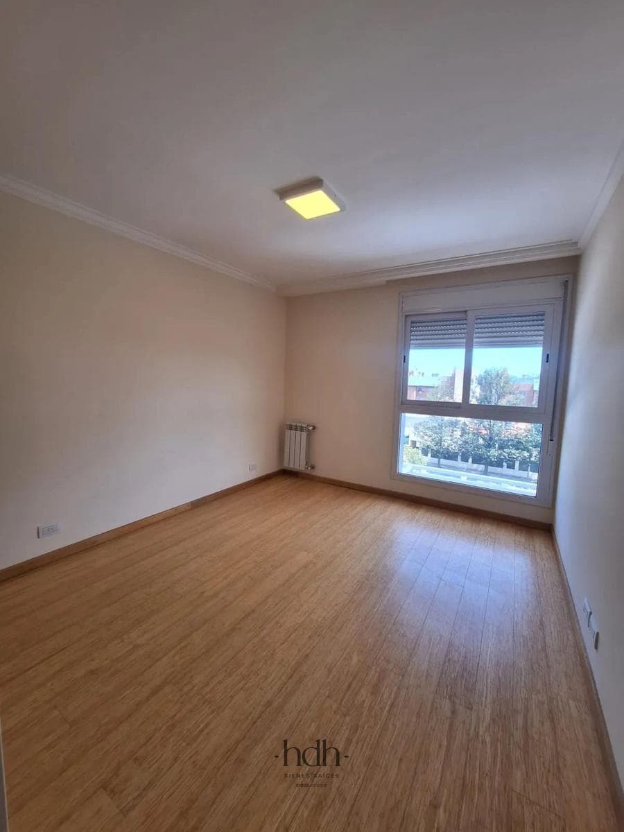 Luxury Apartment for Rent (University City)