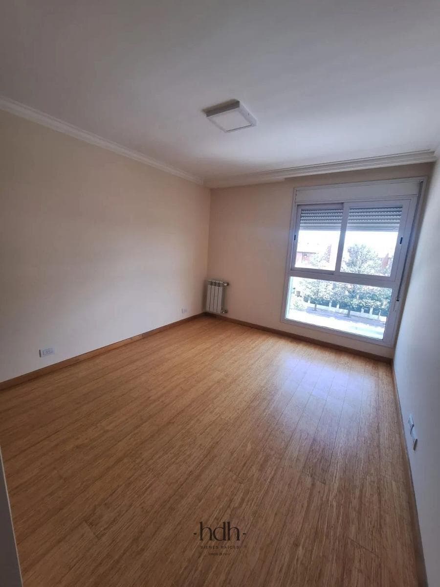 Luxury Apartment for Rent (University City)
