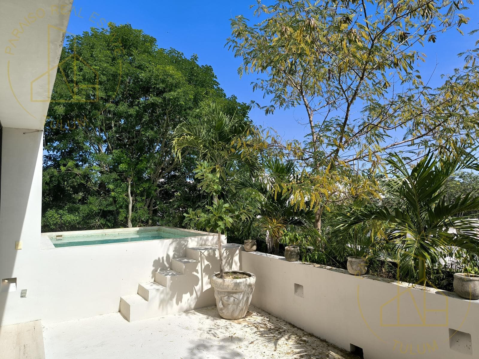 Two-story apartment - 170 m² - Private pool in La Veleta