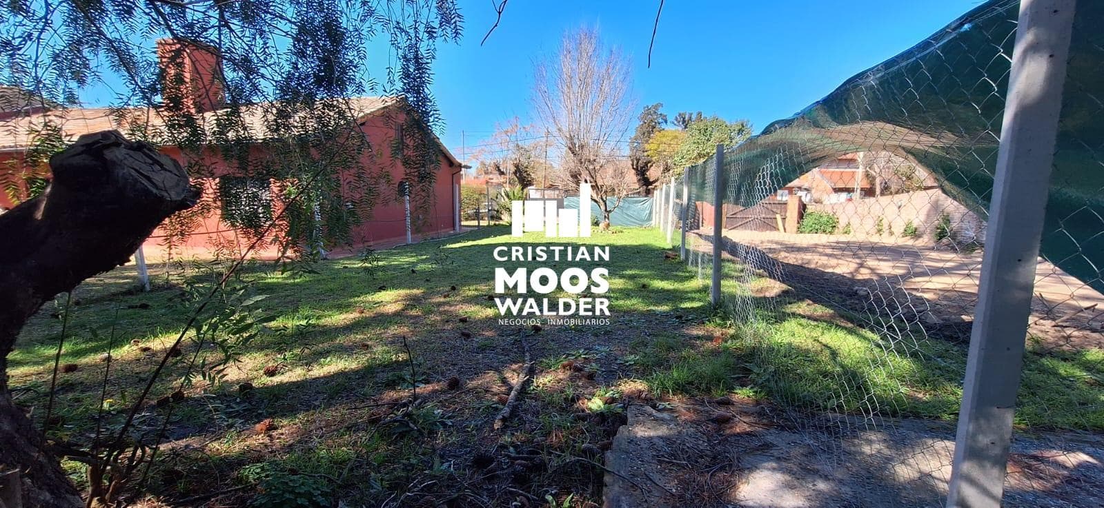 Land for sale in Ingeniero Maschwitz.