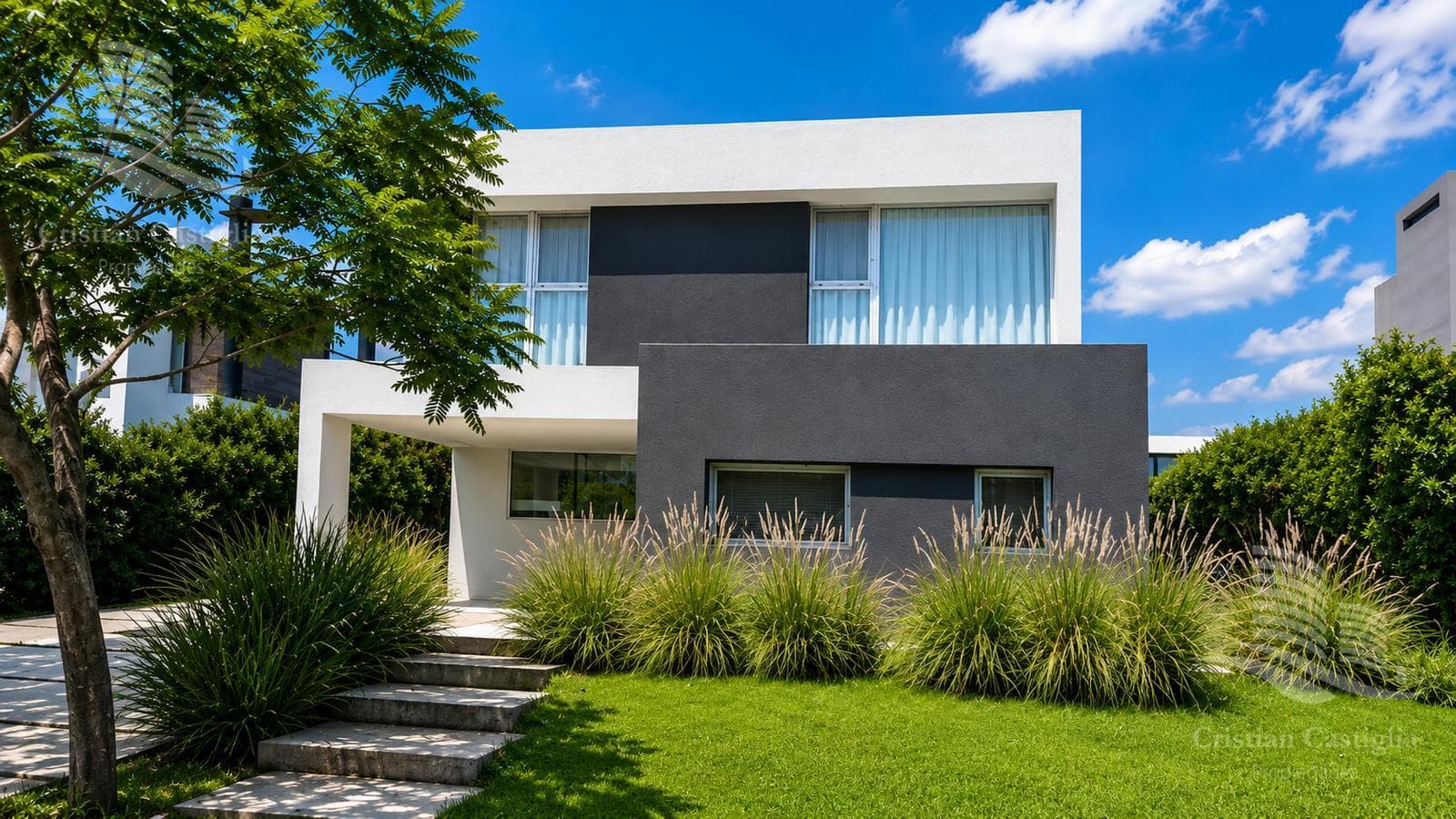 For Sale: 4-Room House, Two Stories, Garden, Pool - Los Castaños, Nordelta, Tigre