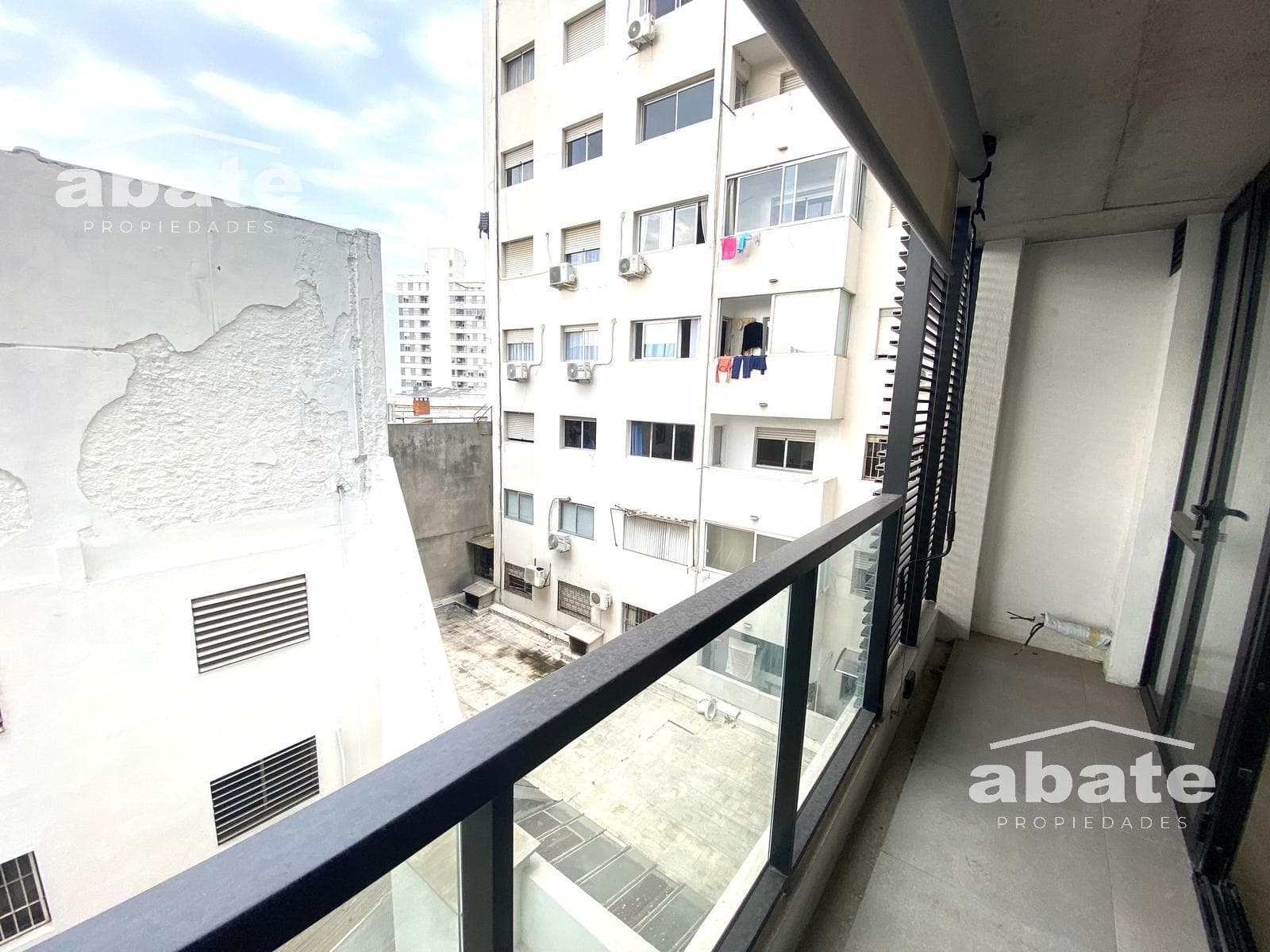 2-Bedroom Apartment in Downtown with Garage and Balcony