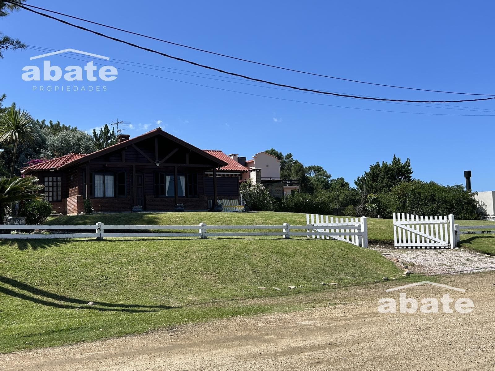 3-Bedroom House for Sale in Punta Colorada, Maldonado - Ocean View!
