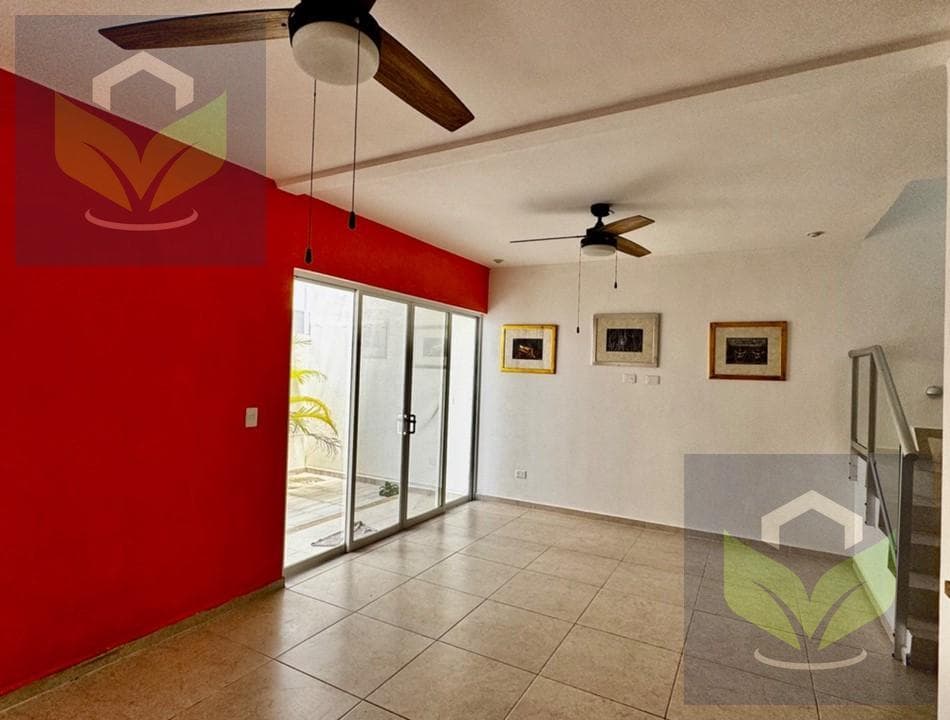 House for Sale in Puerto Morelos - Near the Ocean