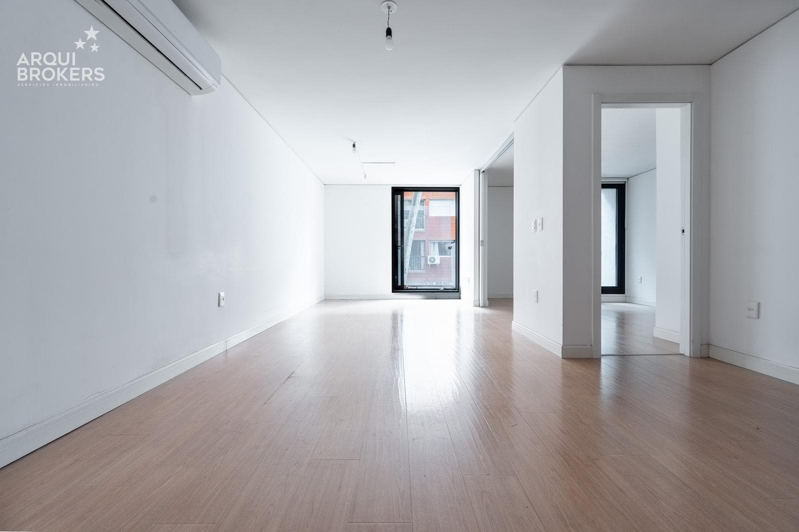 1-bedroom apartment for rent in Downtown, optional garage