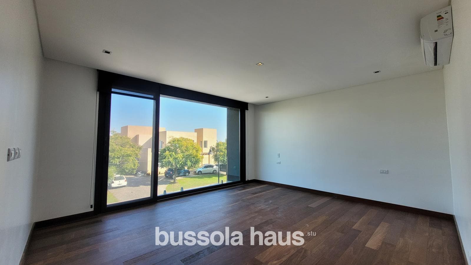 House for sale: 7 rooms in El Yacht Nordelta, Tigre