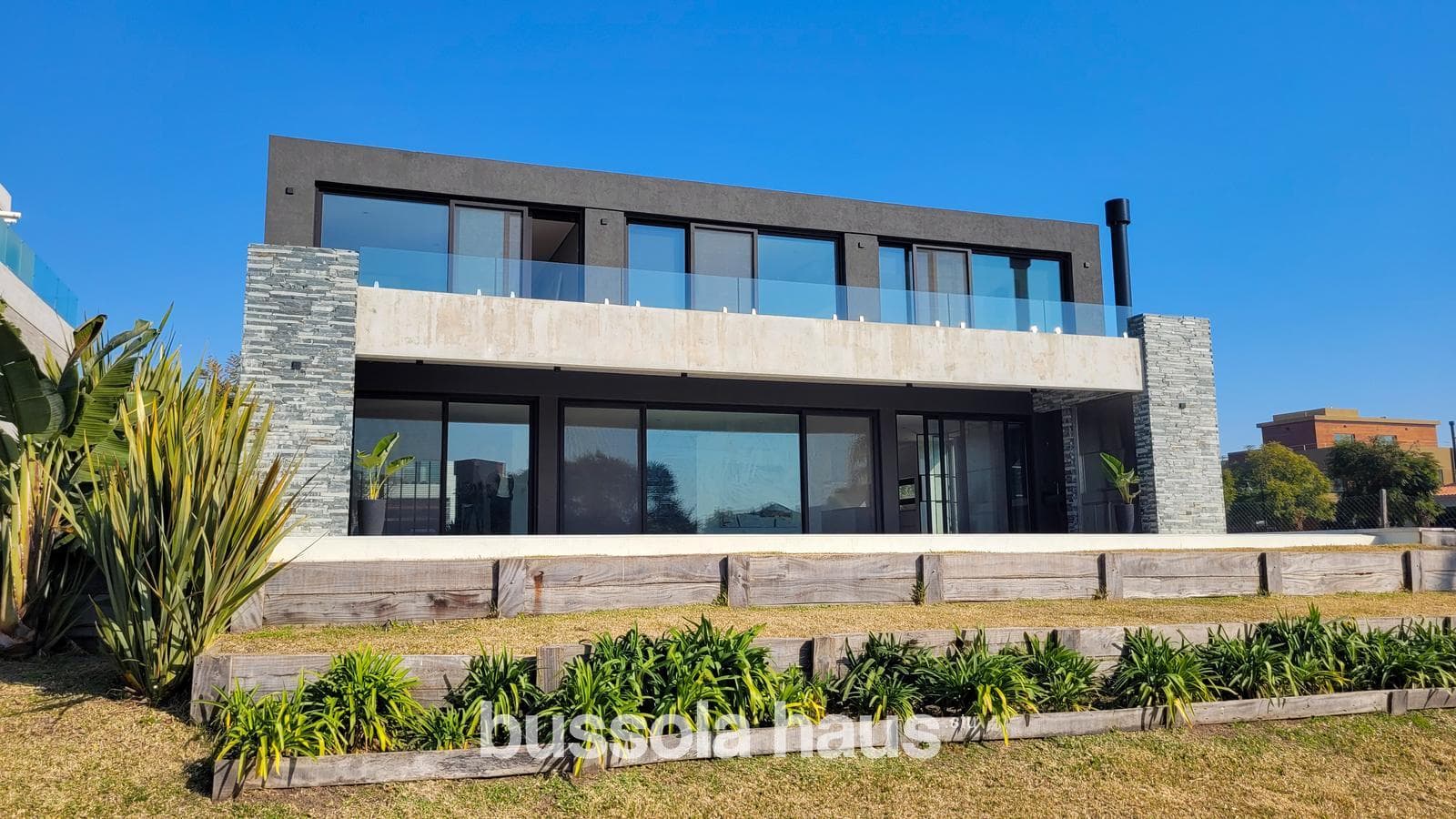 House for sale: 7 rooms in El Yacht Nordelta, Tigre