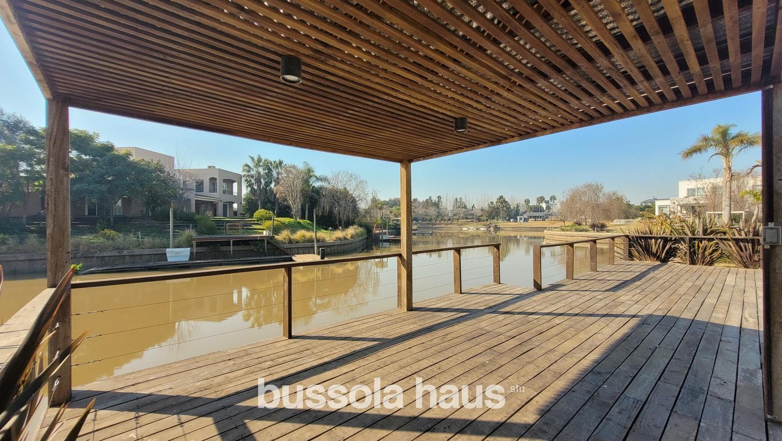 House for sale: 7 rooms in El Yacht Nordelta, Tigre