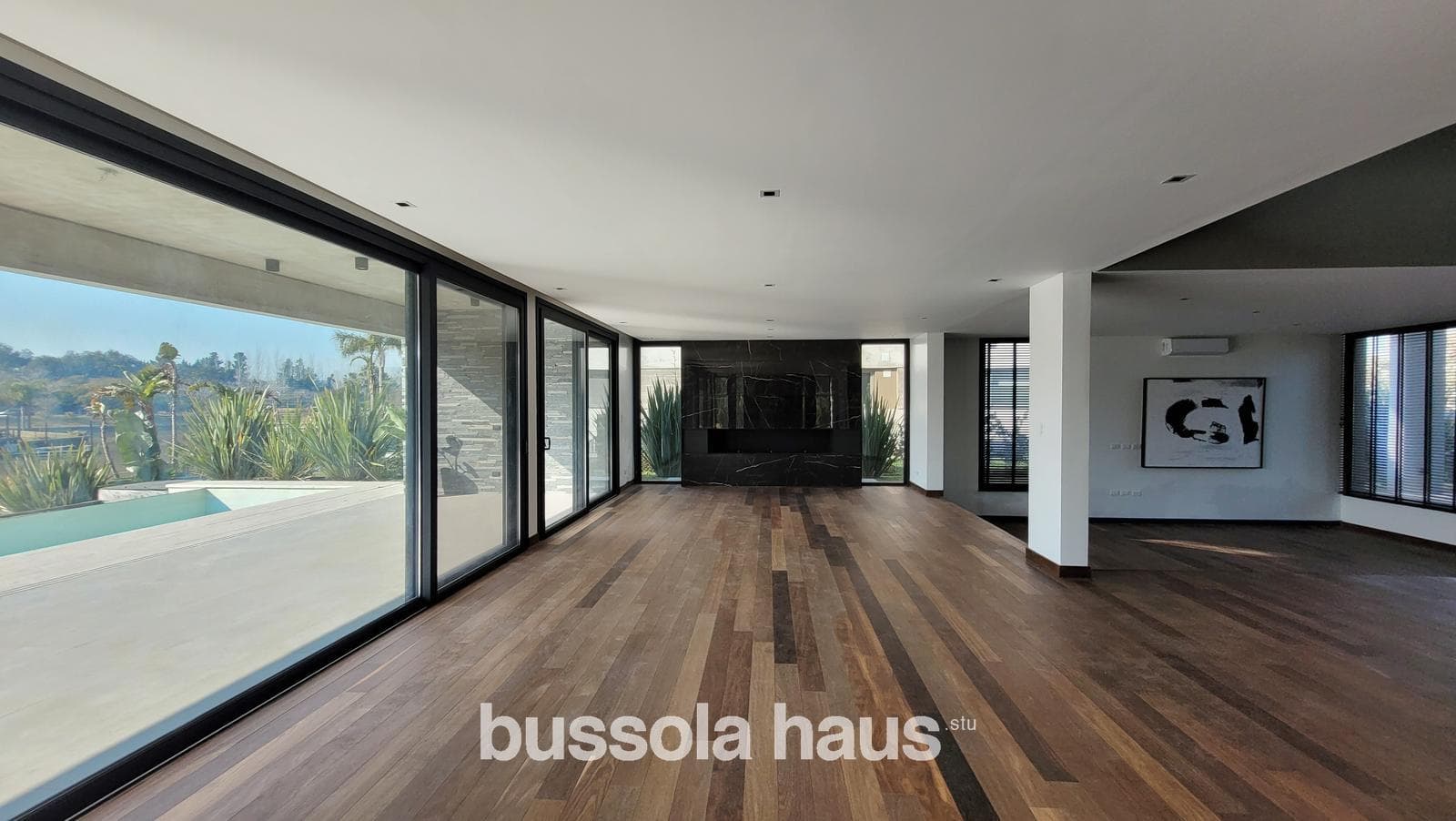 House for sale: 7 rooms in El Yacht Nordelta, Tigre
