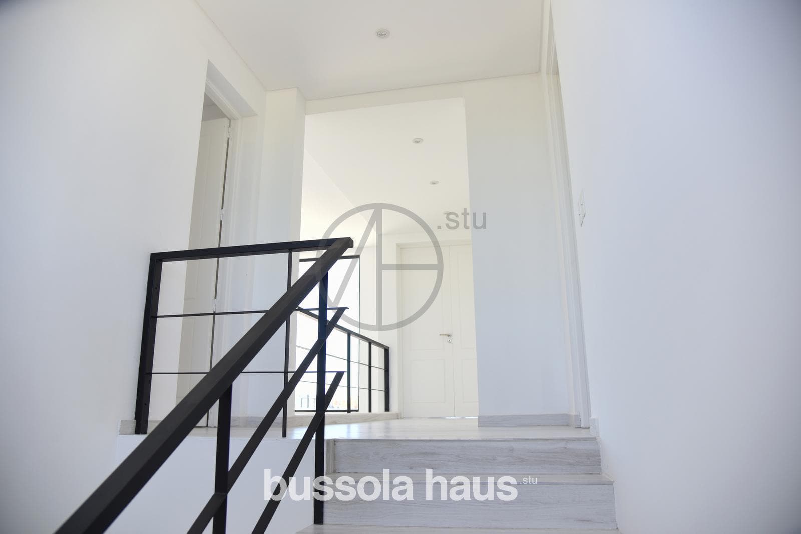 House for Sale on the Water in Acacias, Puertos Escobar