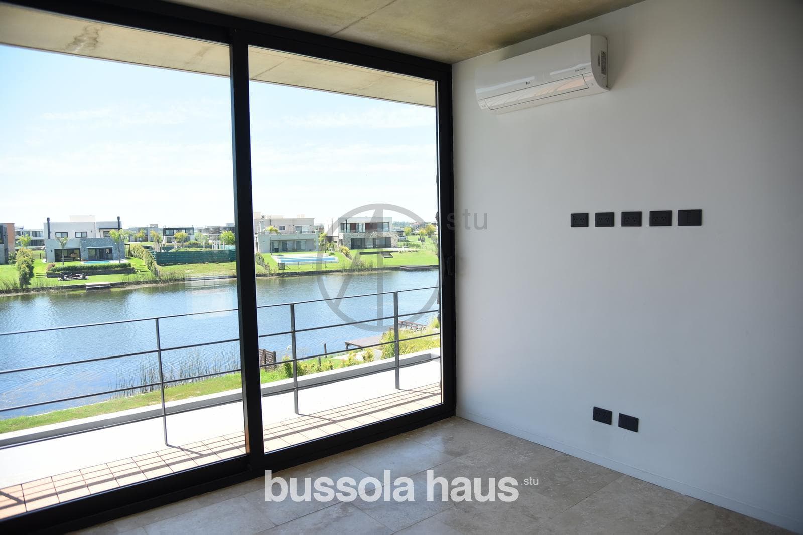6-room house for sale in Costas Puertos Escobar