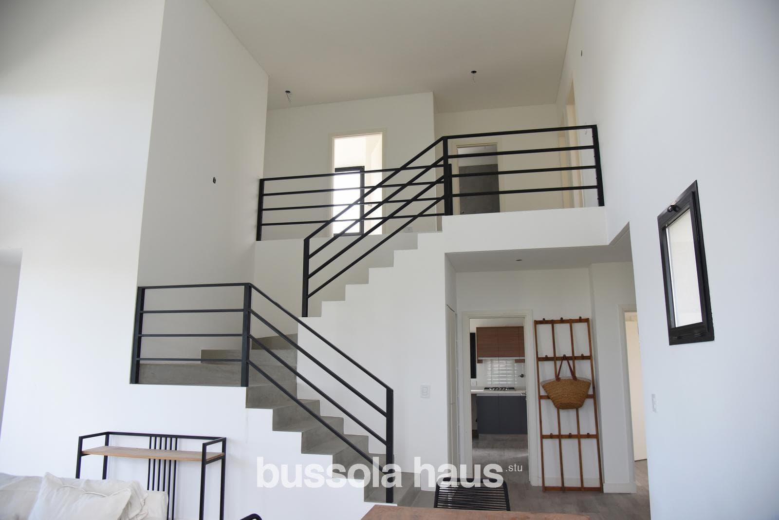 6-room house for sale near the lagoon in San Matias Escobar