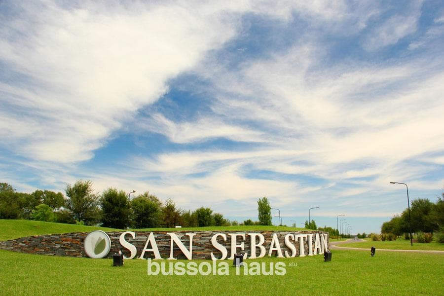 Lot for Sale in San Sebastian Area 13