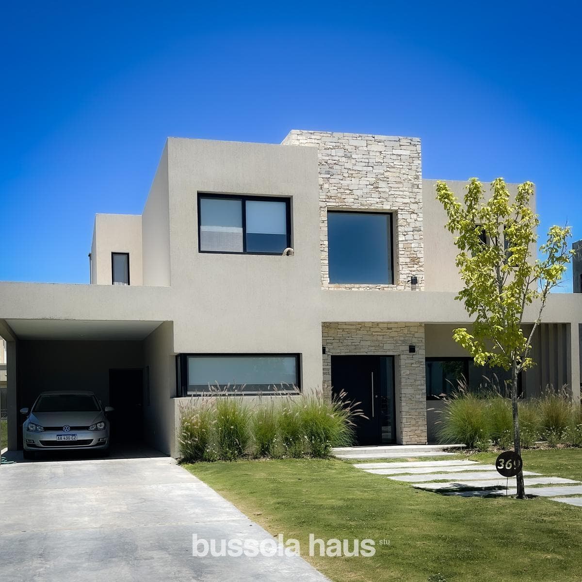 5-room house for sale with a pool in Acacias Puertos