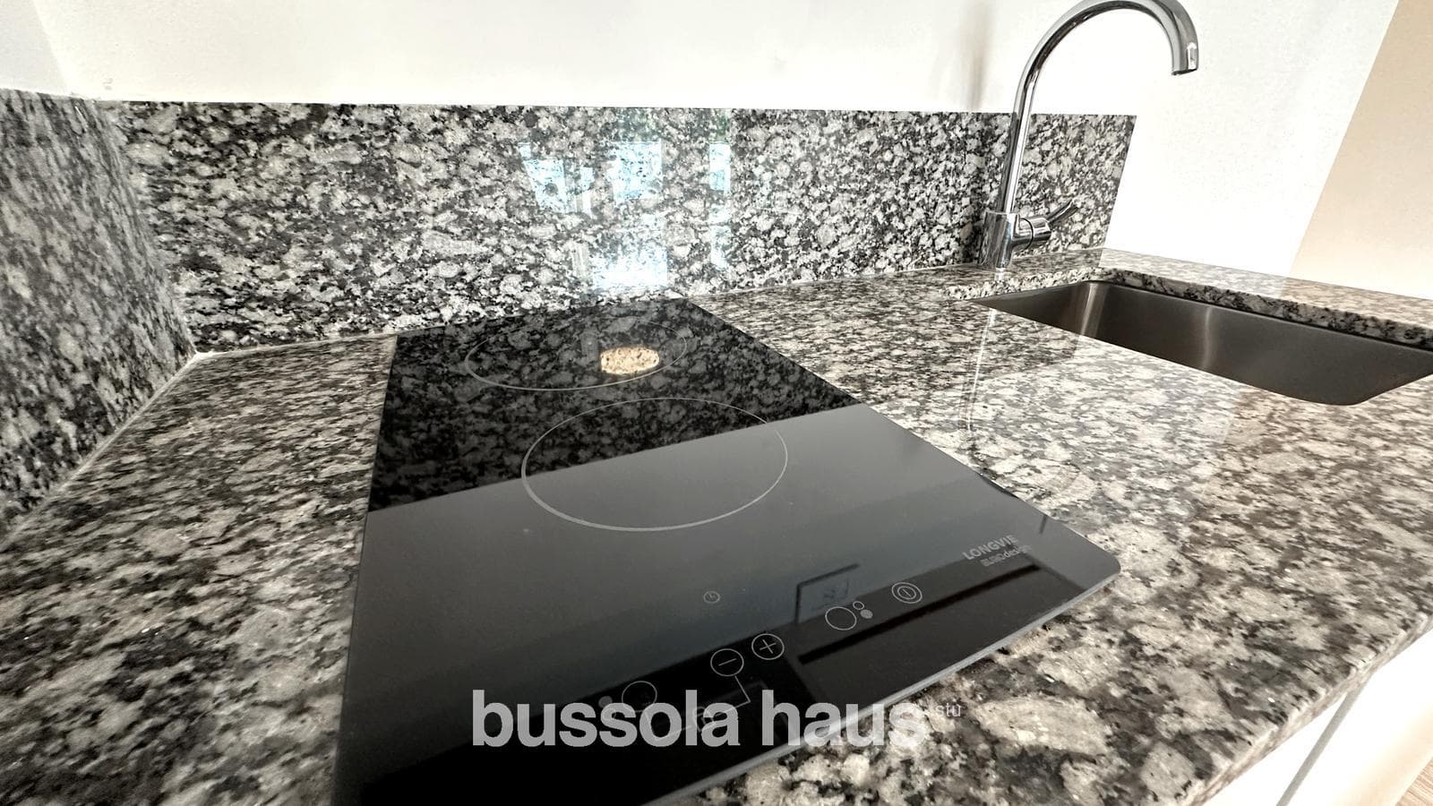 Studio apartment for sale. San Telmo