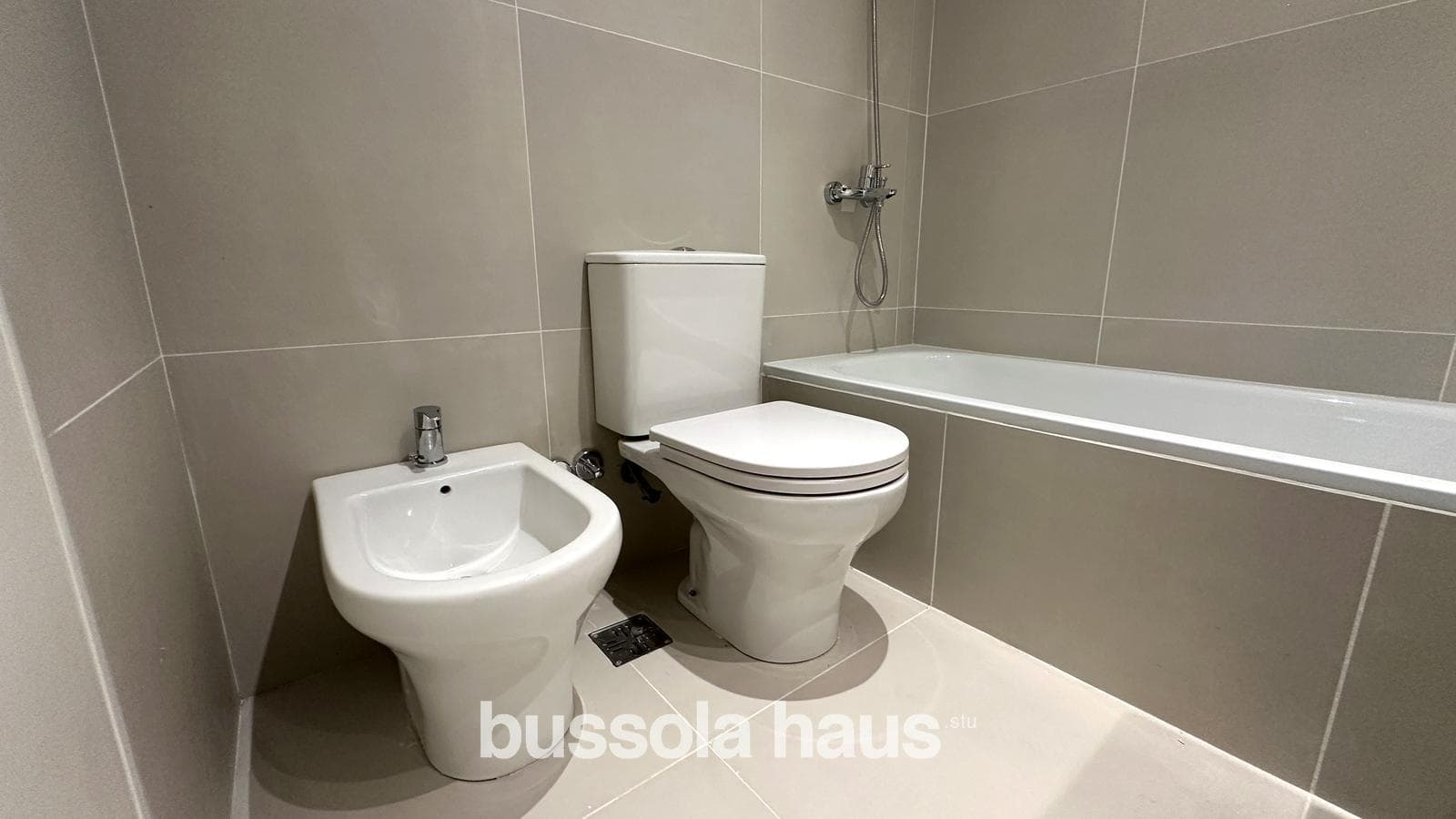 Studio apartment for sale. San Telmo
