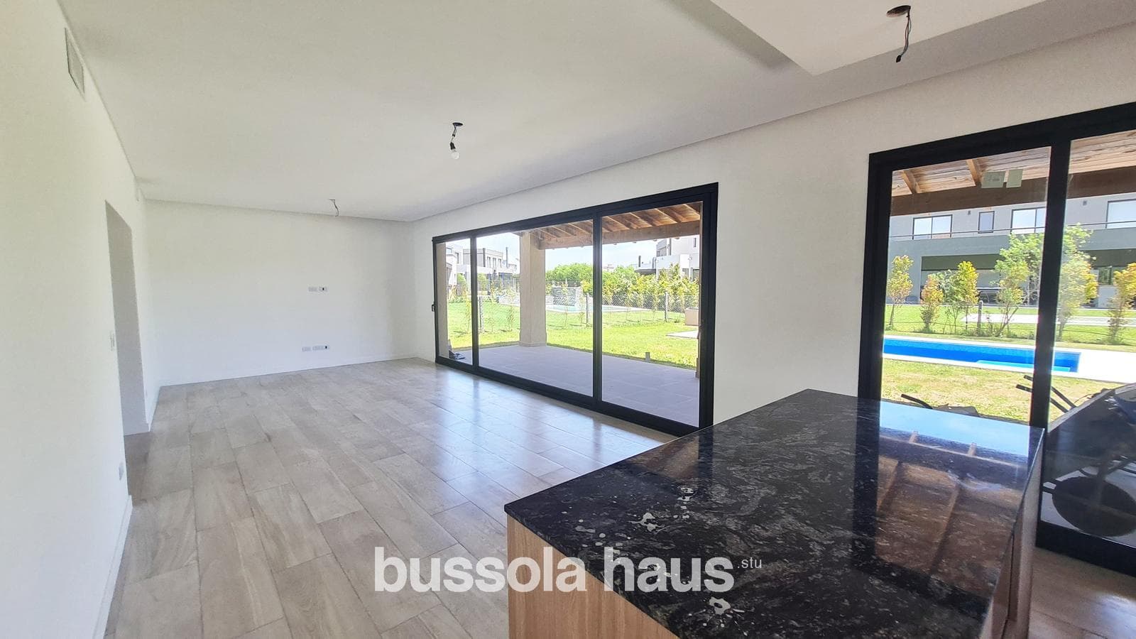 6-room house for sale with a pool in Acacias Puertos Escobar