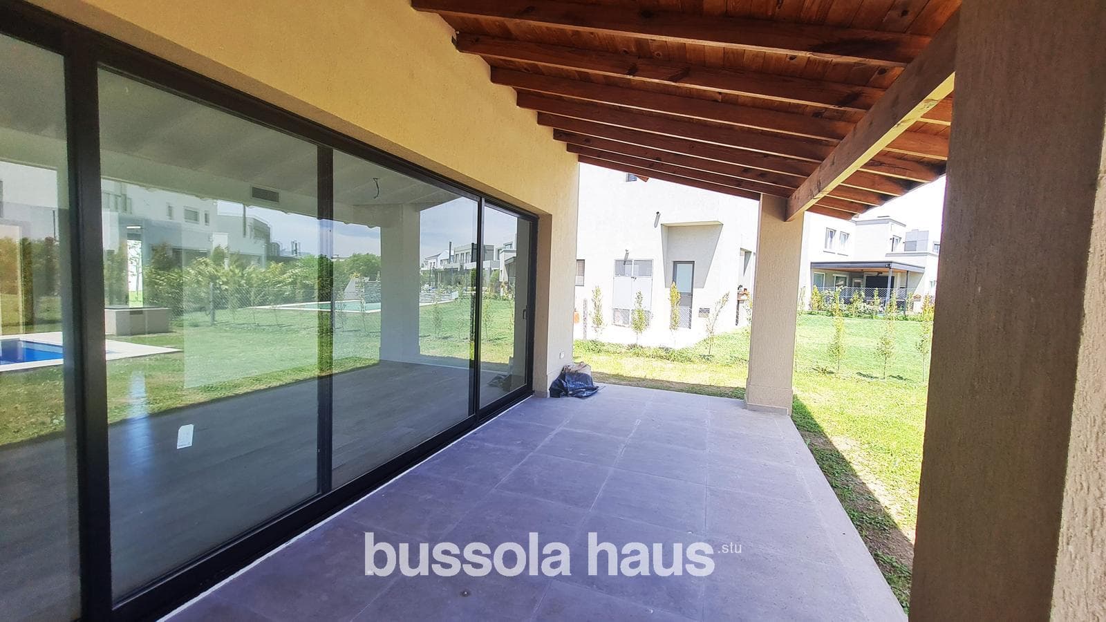 6-room house for sale with a pool in Acacias Puertos Escobar