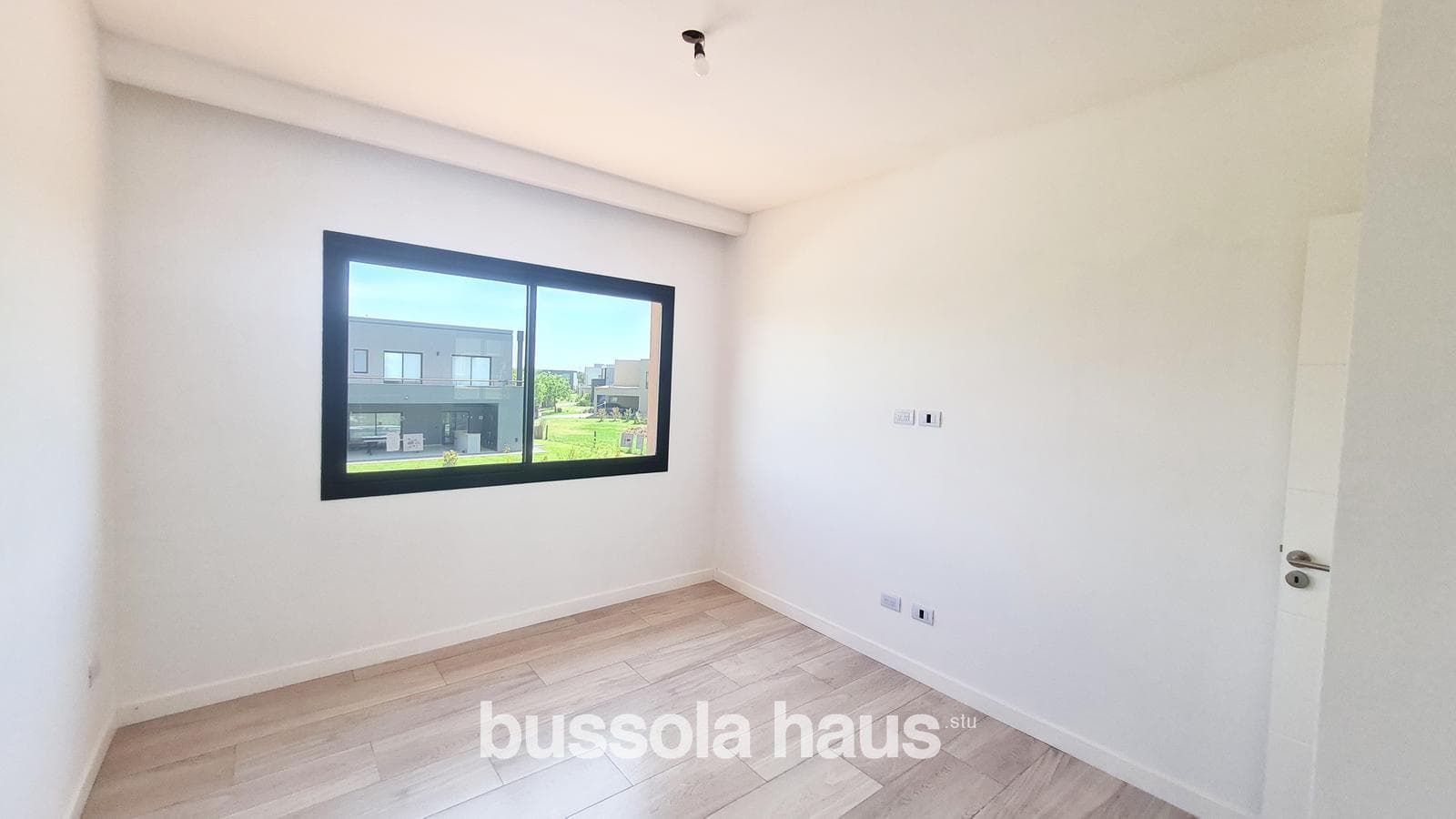 6-room house for sale with a pool in Acacias Puertos Escobar