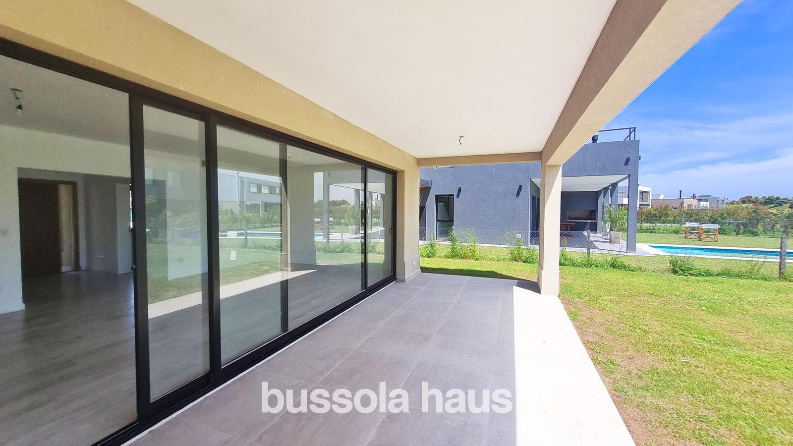 6-room house for sale with a pool in Acacias Puertos Escobar