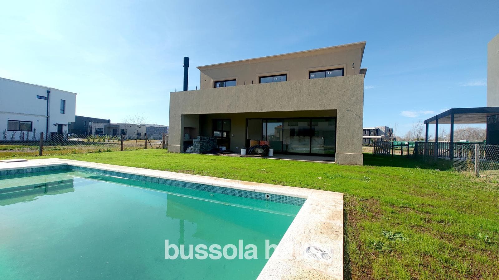 6-room house for sale with a pool in Acacias Puertos Escobar