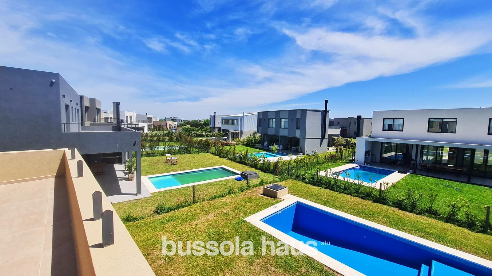 6-room house for sale with a pool in Acacias Puertos Escobar