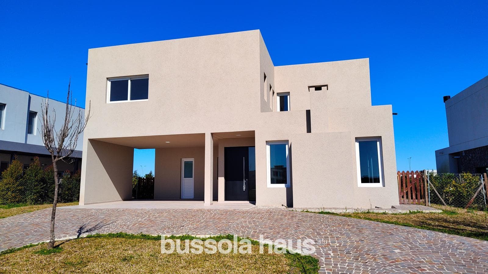 4-room house for sale with a pool in Costas Puertos Escobar