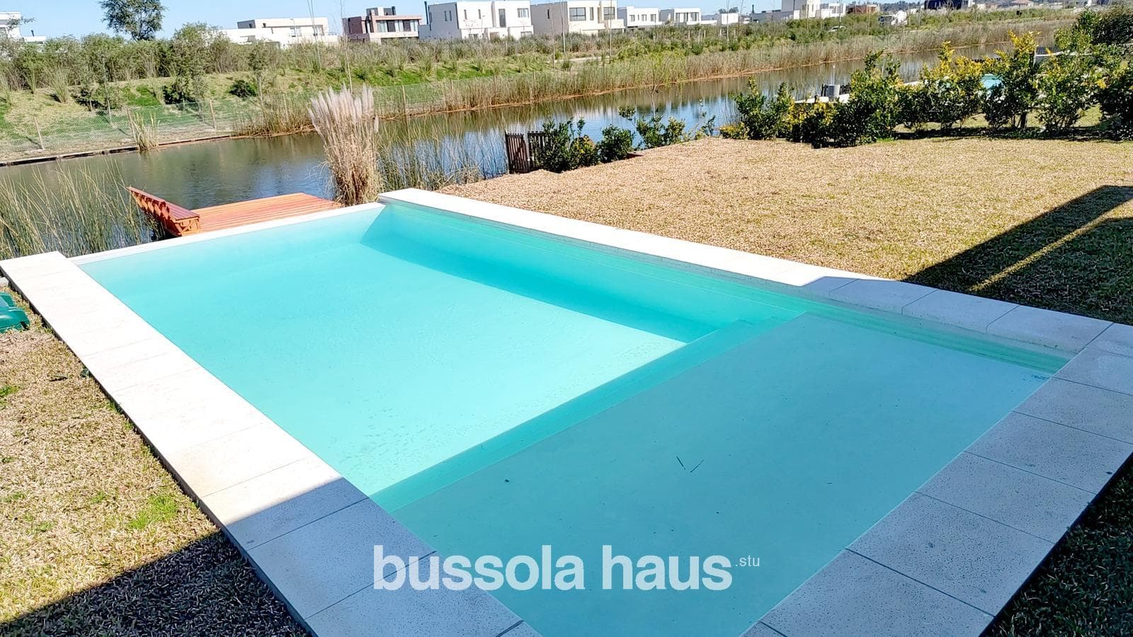 4-room house for sale with a pool in Costas Puertos Escobar
