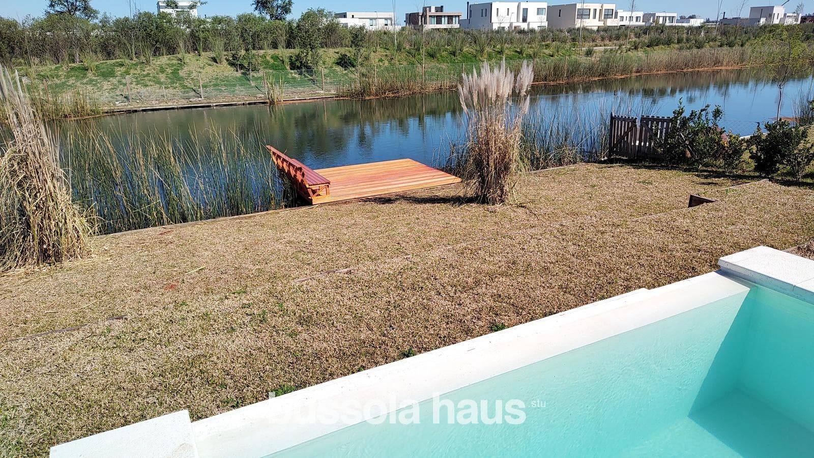 4-room house for sale with a pool in Costas Puertos Escobar