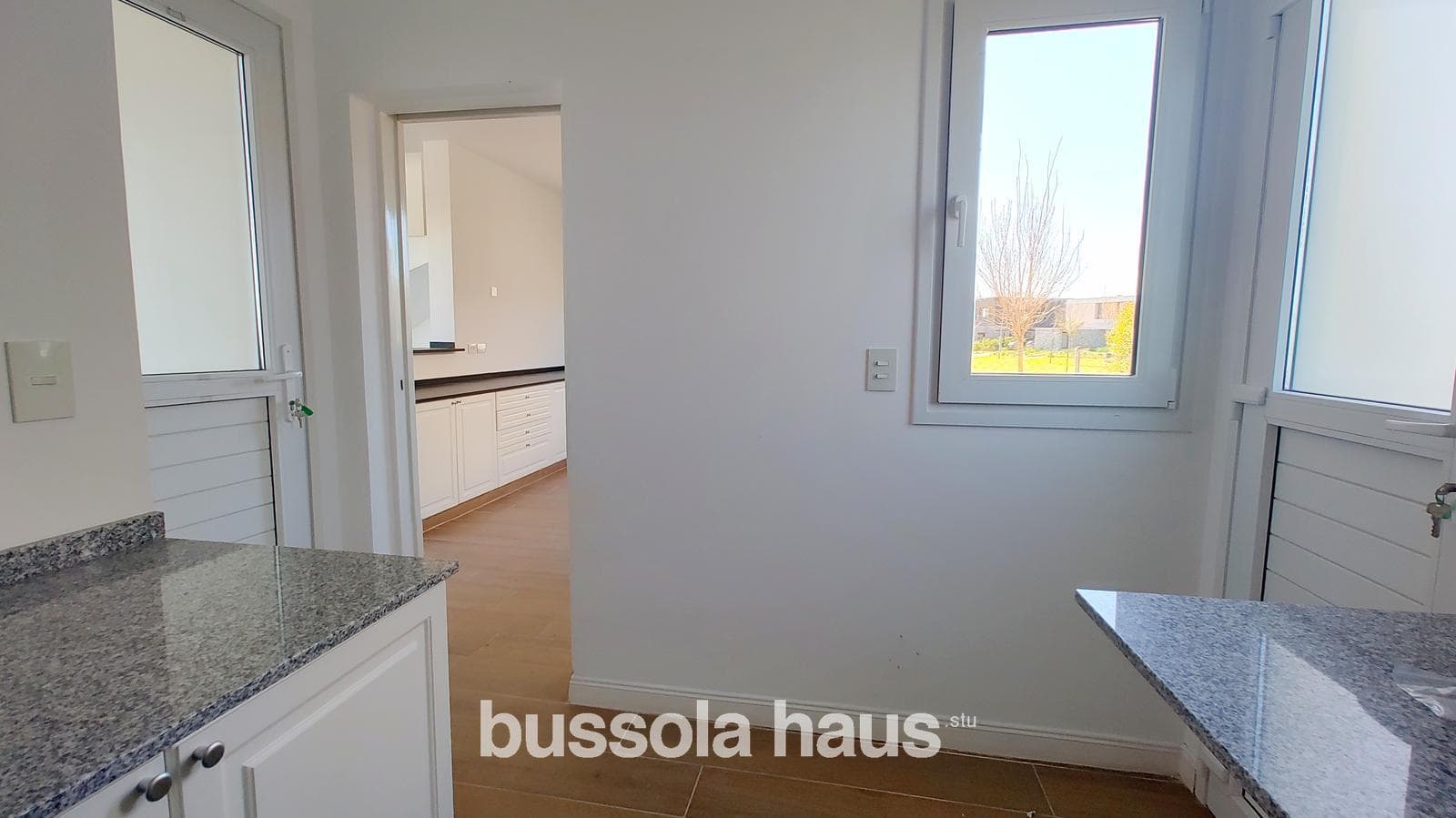 4-room house for sale with a pool in Costas Puertos Escobar