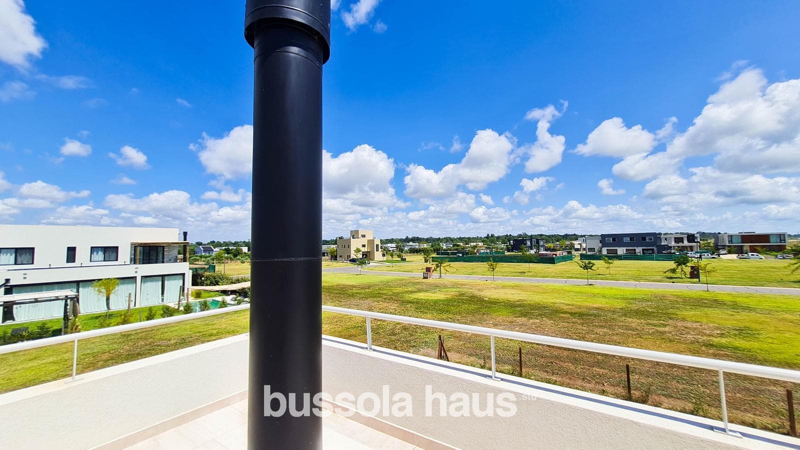7-room house for sale with a pool in Riberas Puertos Escobar