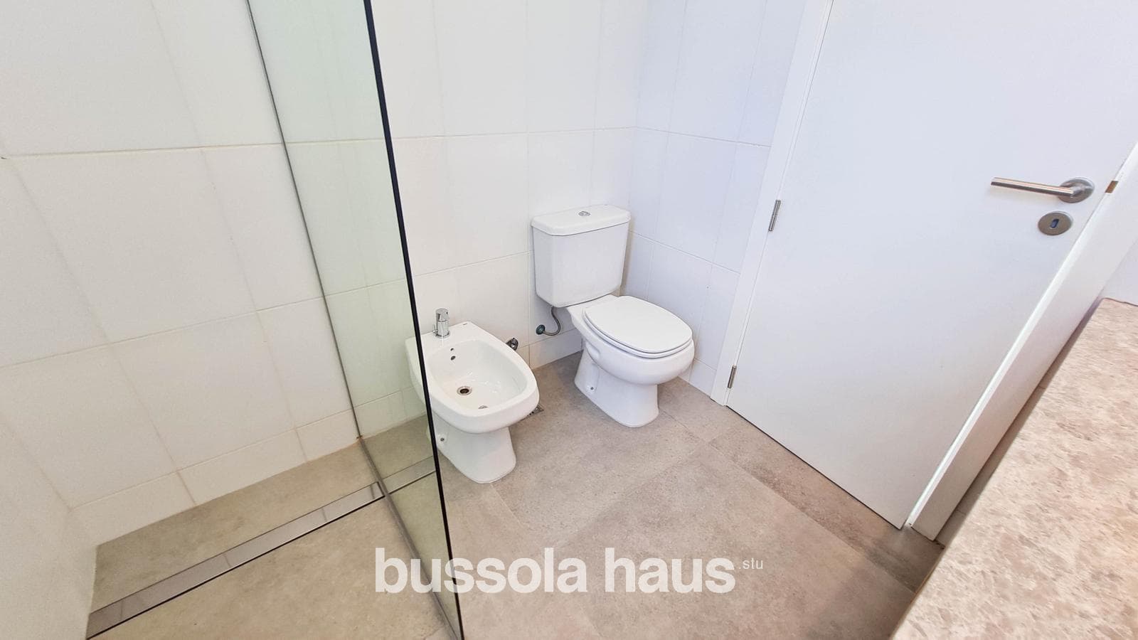 7-room house for sale with a pool in Riberas Puertos Escobar