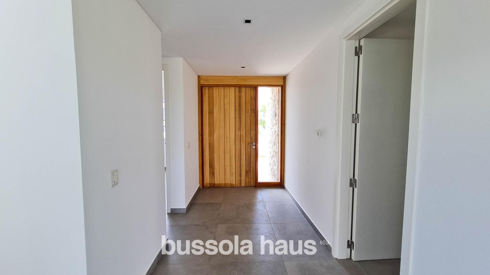 7-room house for sale with a pool in Riberas Puertos Escobar