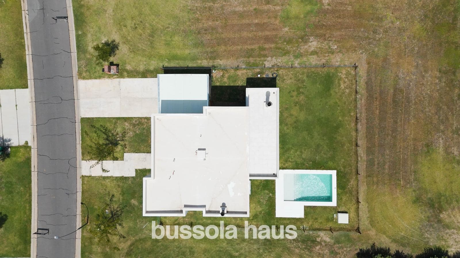7-room house for sale with a pool in Riberas Puertos Escobar