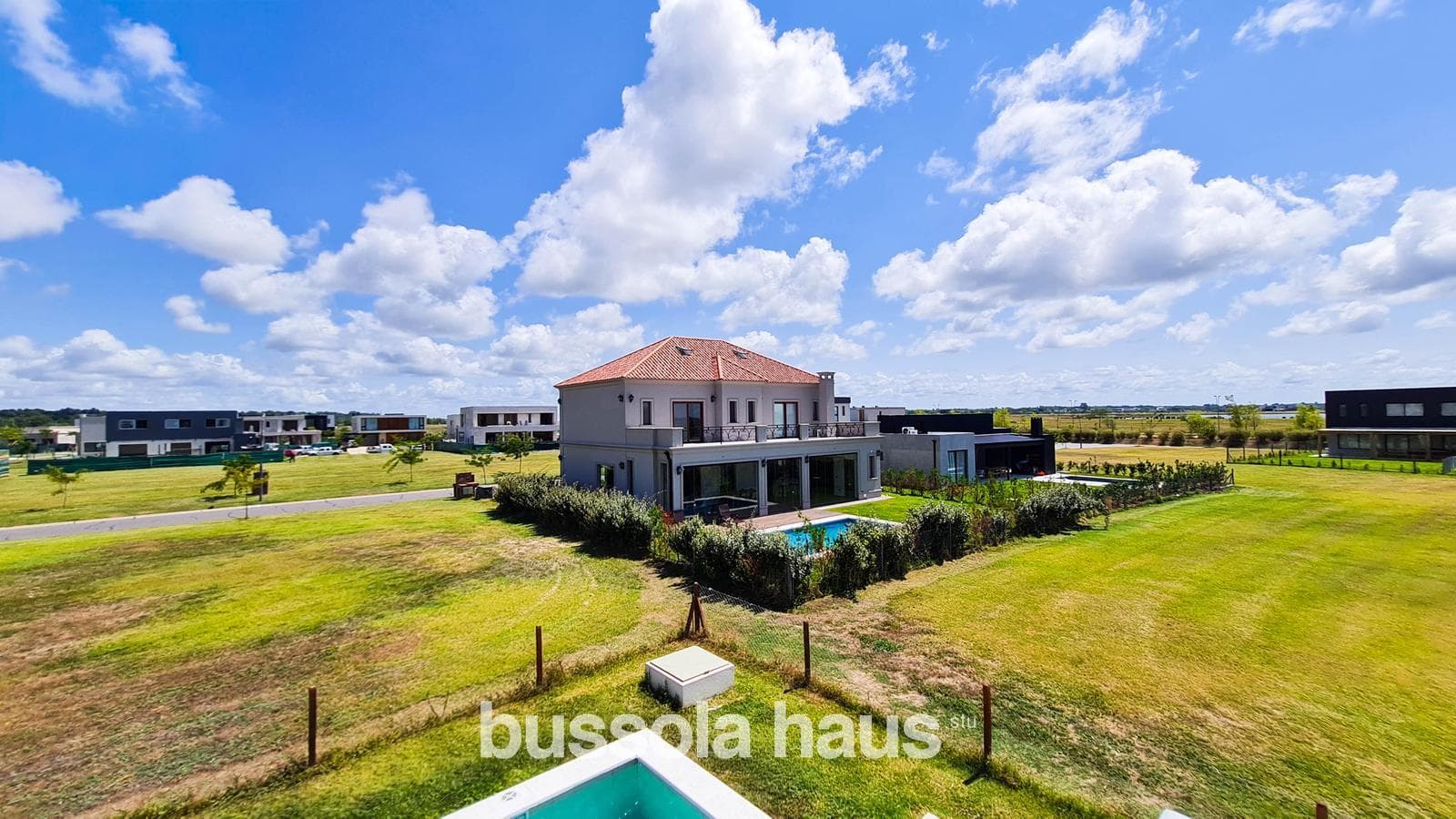 7-room house for sale with a pool in Riberas Puertos Escobar