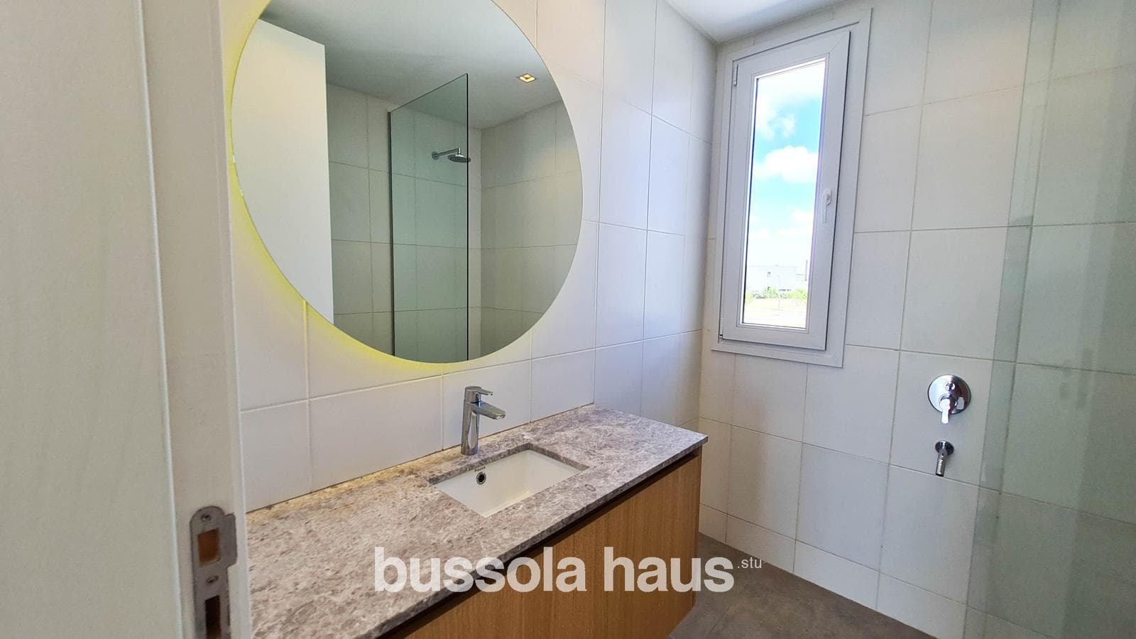 7-room house for sale with a pool in Riberas Puertos Escobar