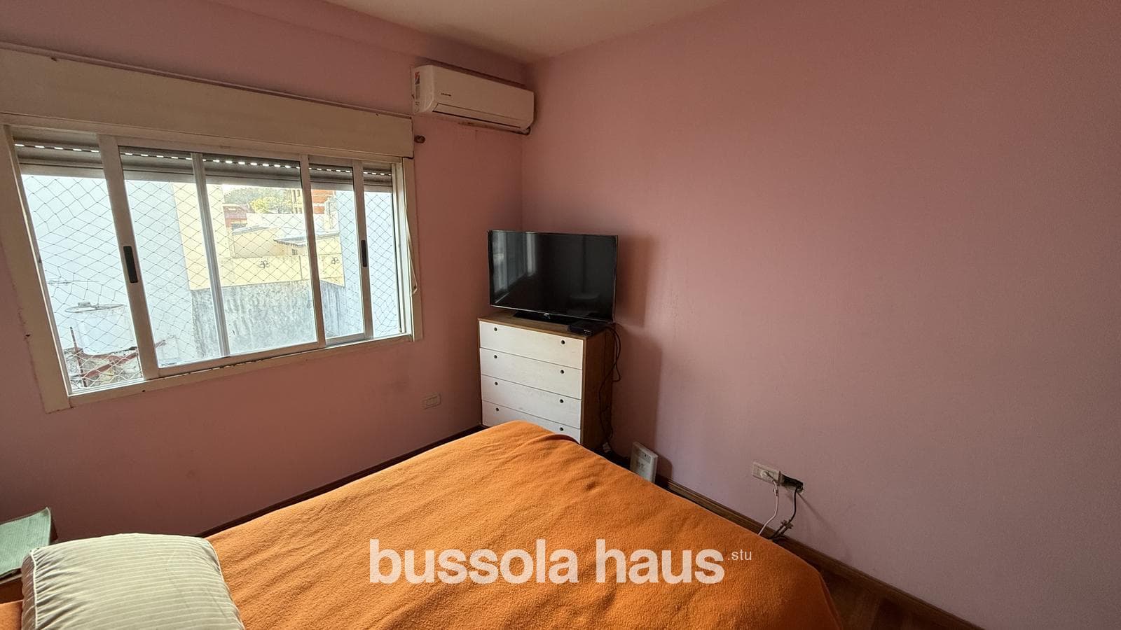 Departamento en venta de 3 ambientes con terraza y parrilla en Liniers