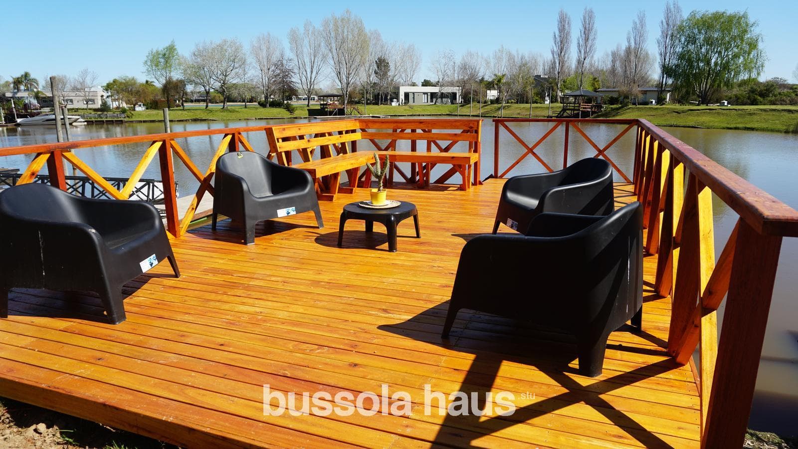 6-Room House in Isla del Este, Tigre—Furnished, Private Dock, Financing Available