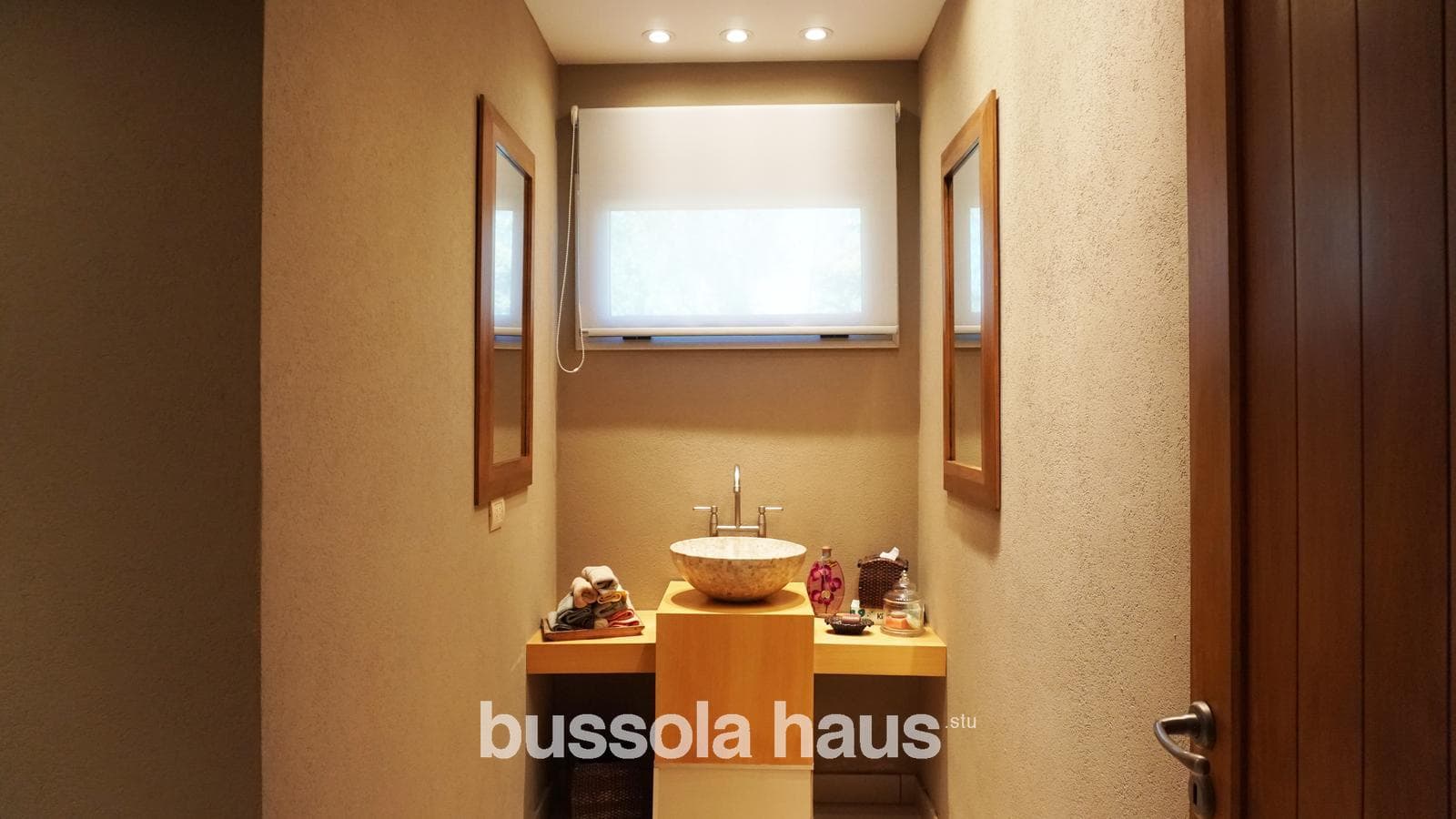 6-Room House in Isla del Este, Tigre—Furnished, Private Dock, Financing Available