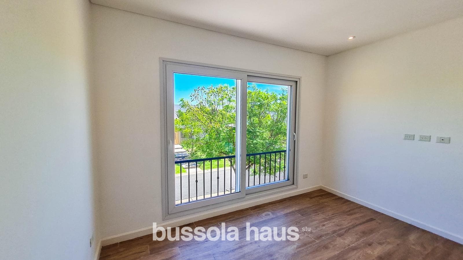 House for Sale in the Vistas Puertos Escobar Neighborhood