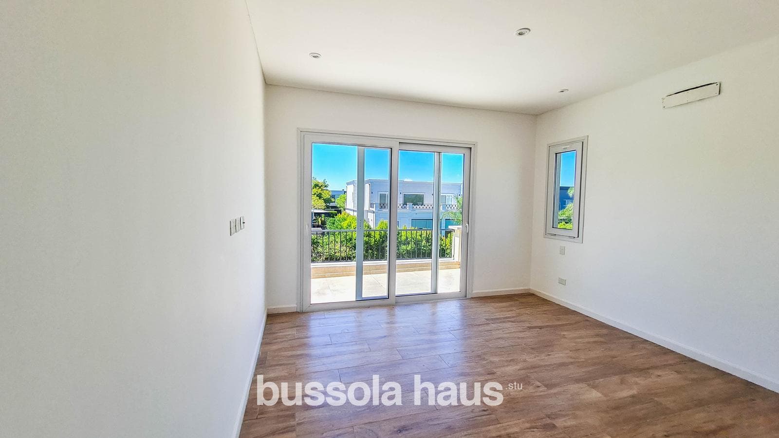 House for Sale in the Vistas Puertos Escobar Neighborhood