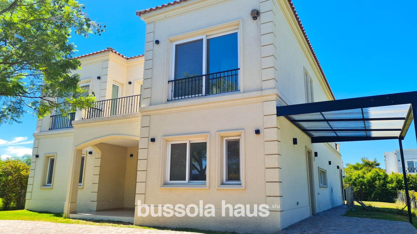 House for Sale in the Vistas Puertos Escobar Neighborhood