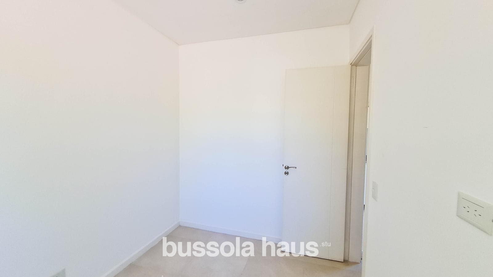 House for Sale in the Vistas Puertos Escobar Neighborhood