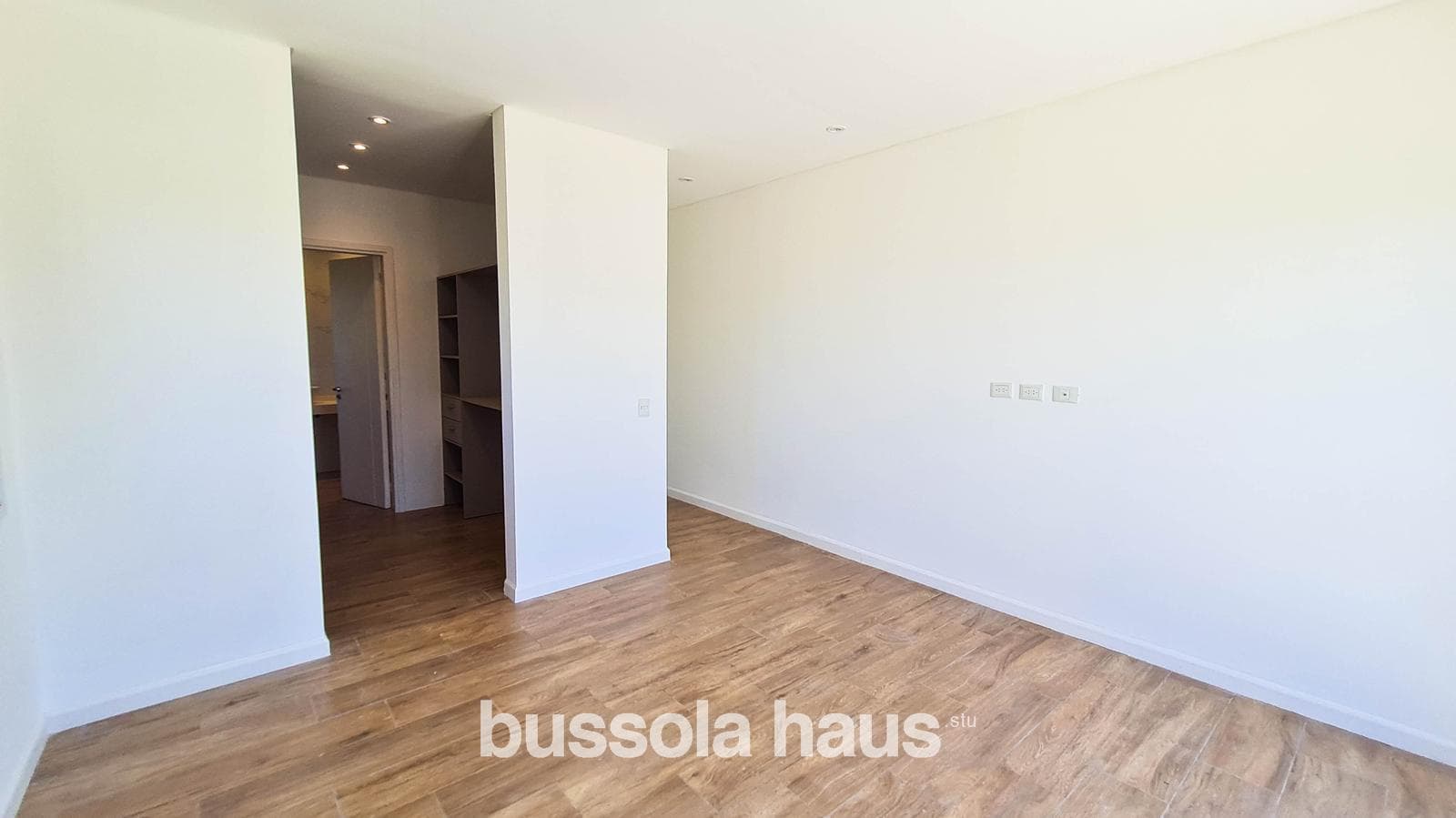 House for Sale in the Vistas Puertos Escobar Neighborhood