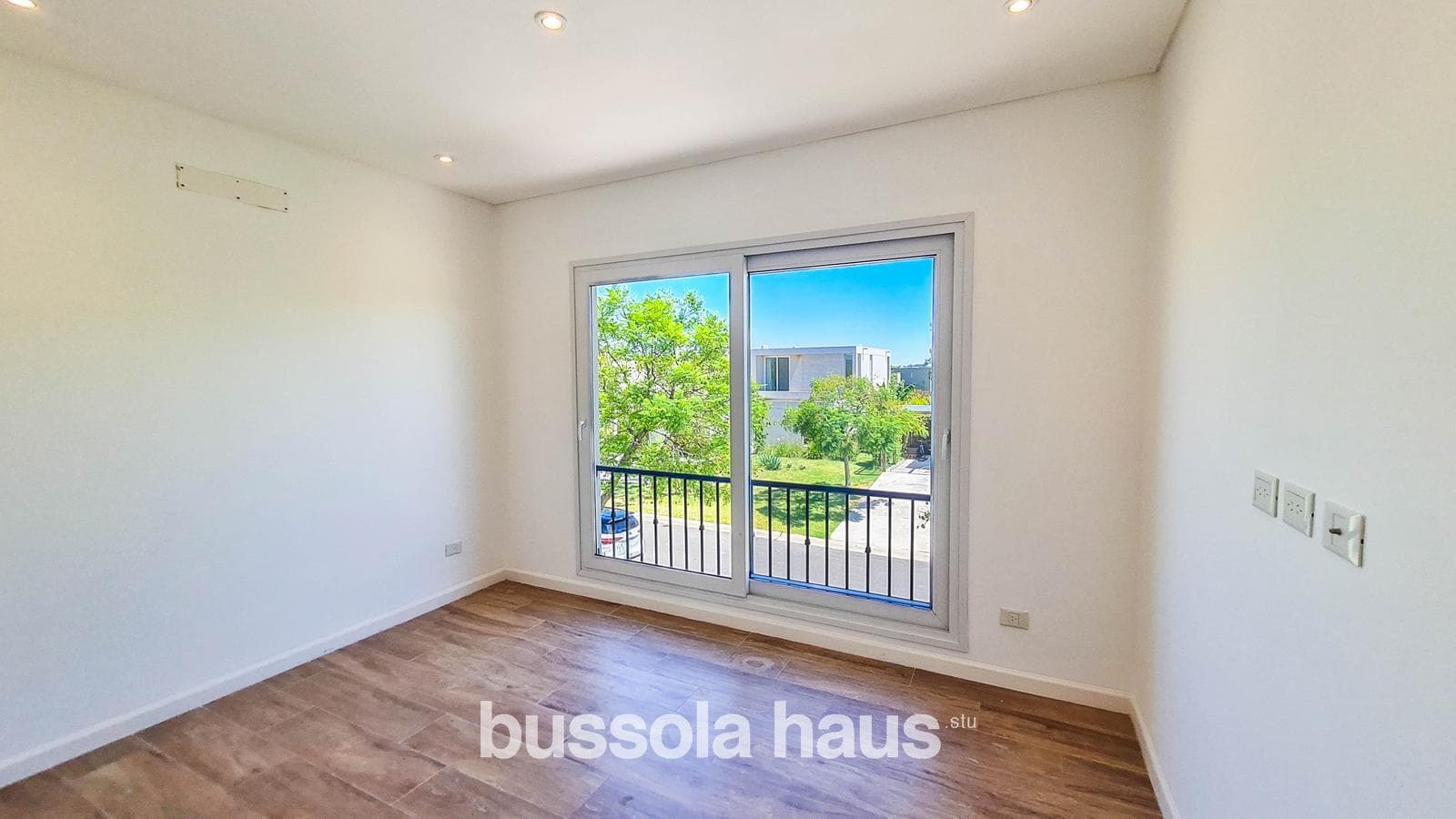 House for Sale in the Vistas Puertos Escobar Neighborhood
