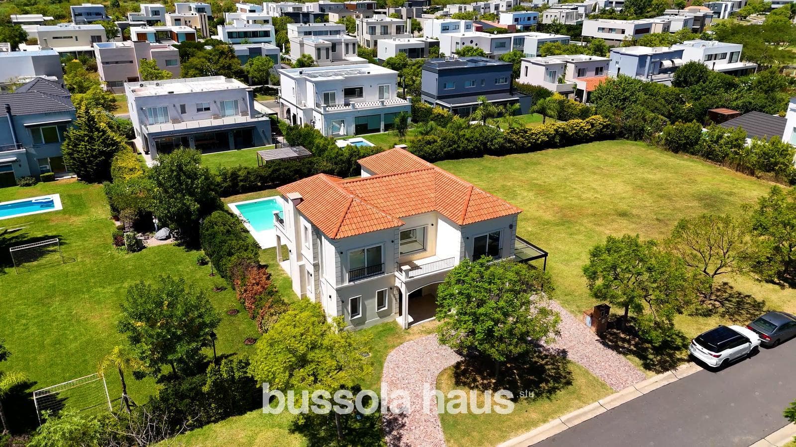 House for Sale in the Vistas Puertos Escobar Neighborhood