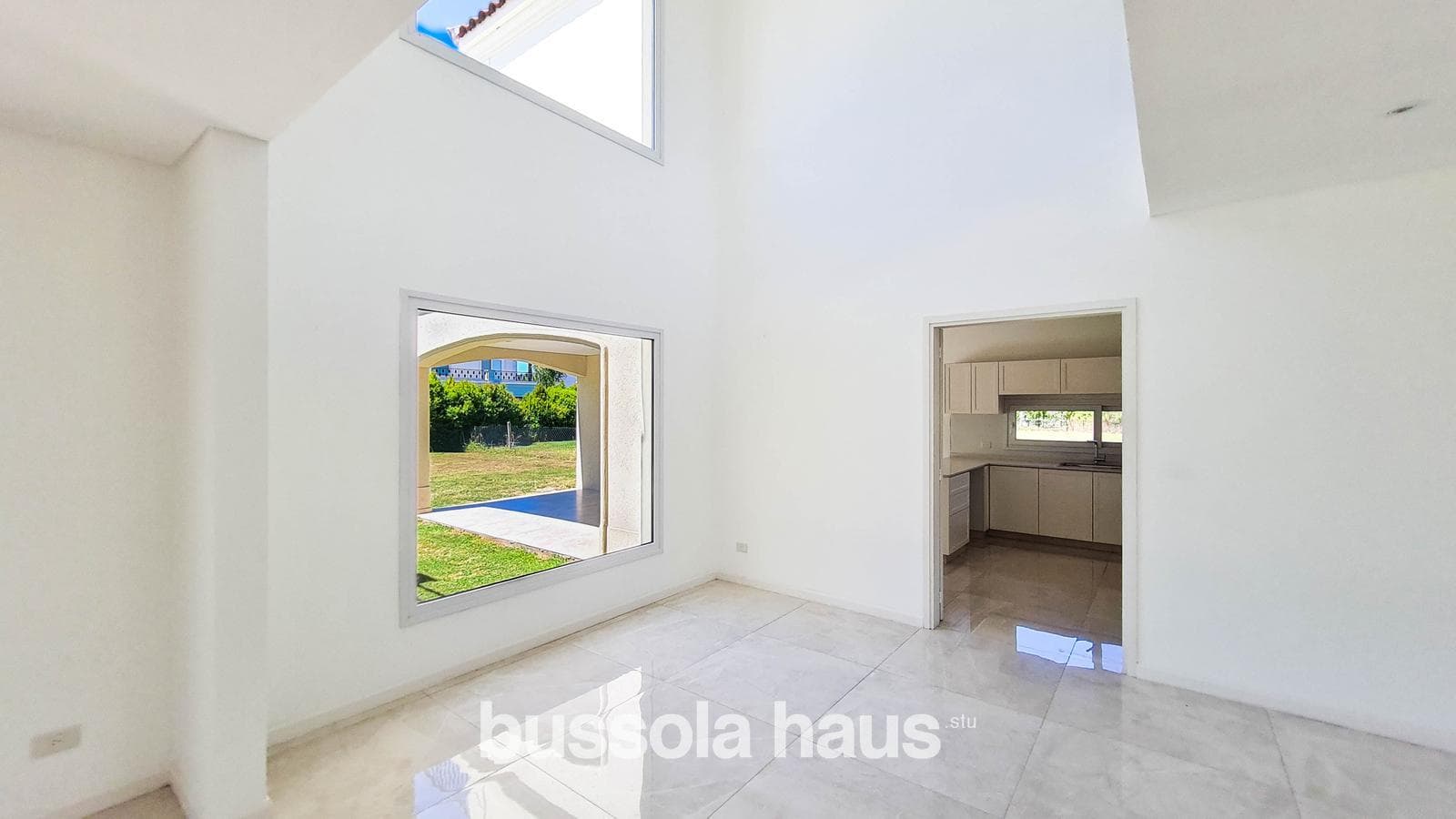 House for Sale in the Vistas Puertos Escobar Neighborhood